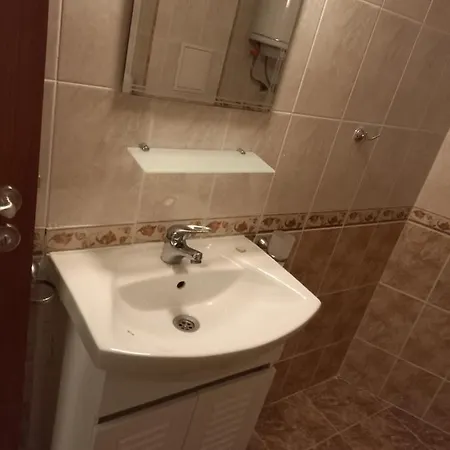 Апартамент Apart Rutland Bay 3-Апартамента *