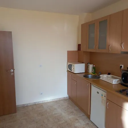Апартамент Apart Rutland Bay 3-Апартамента *