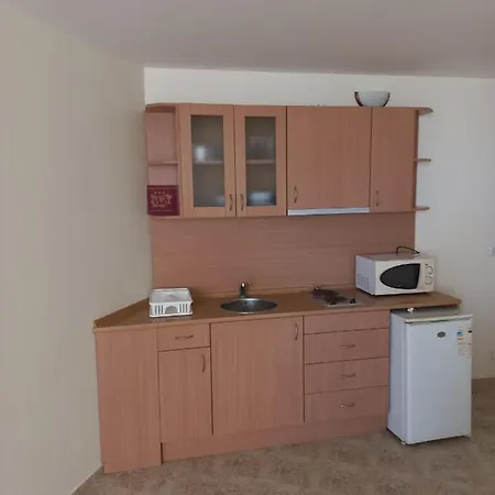 Апартамент Apart Rutland Bay 3-Апартамента *